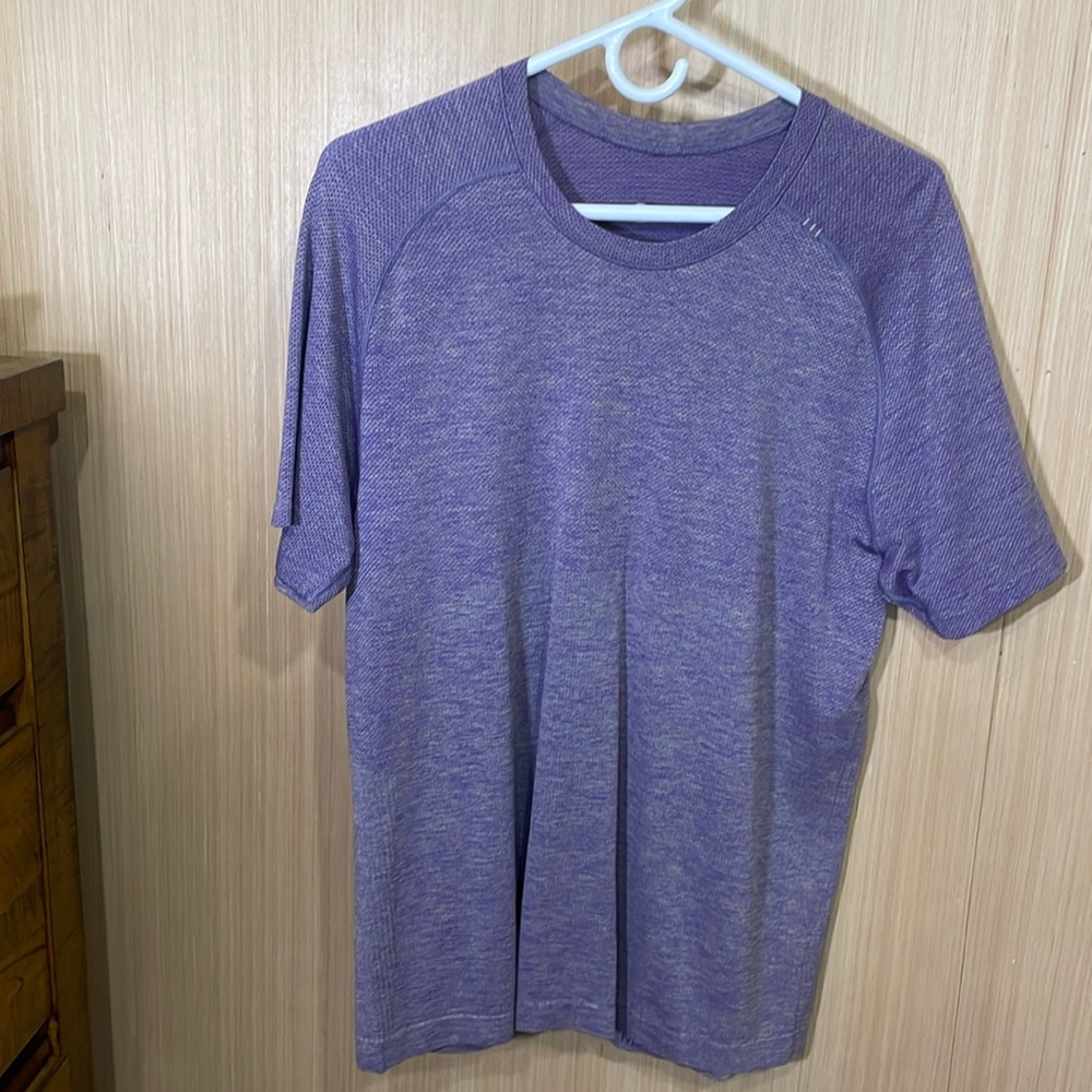 Lululemon Metal Vent Tech Tee